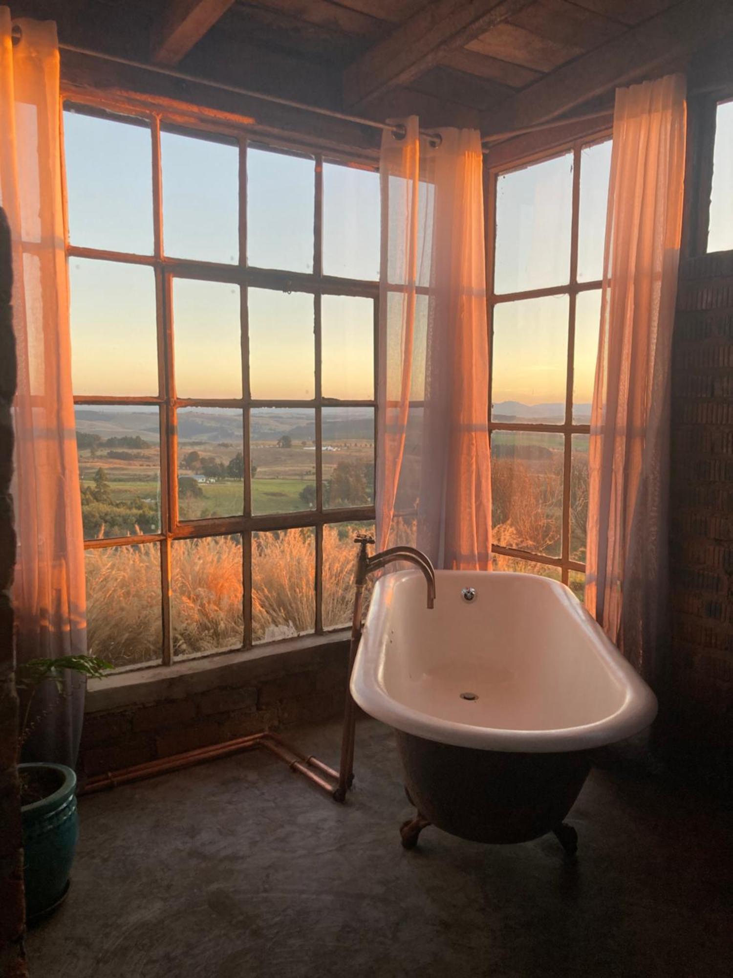 Villa Infinity At Enfin Estate Nottingham Road Esterno foto
